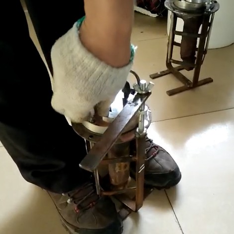 硅膠陽具脫模.JPG